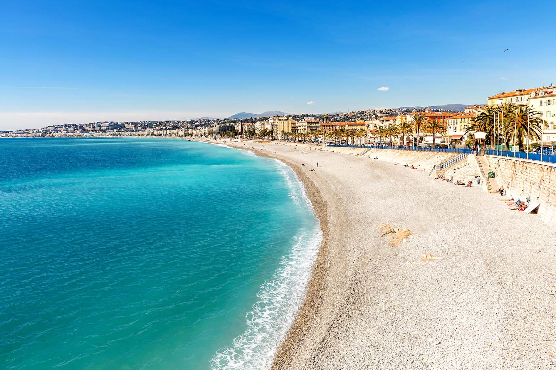 lång strand i Nice