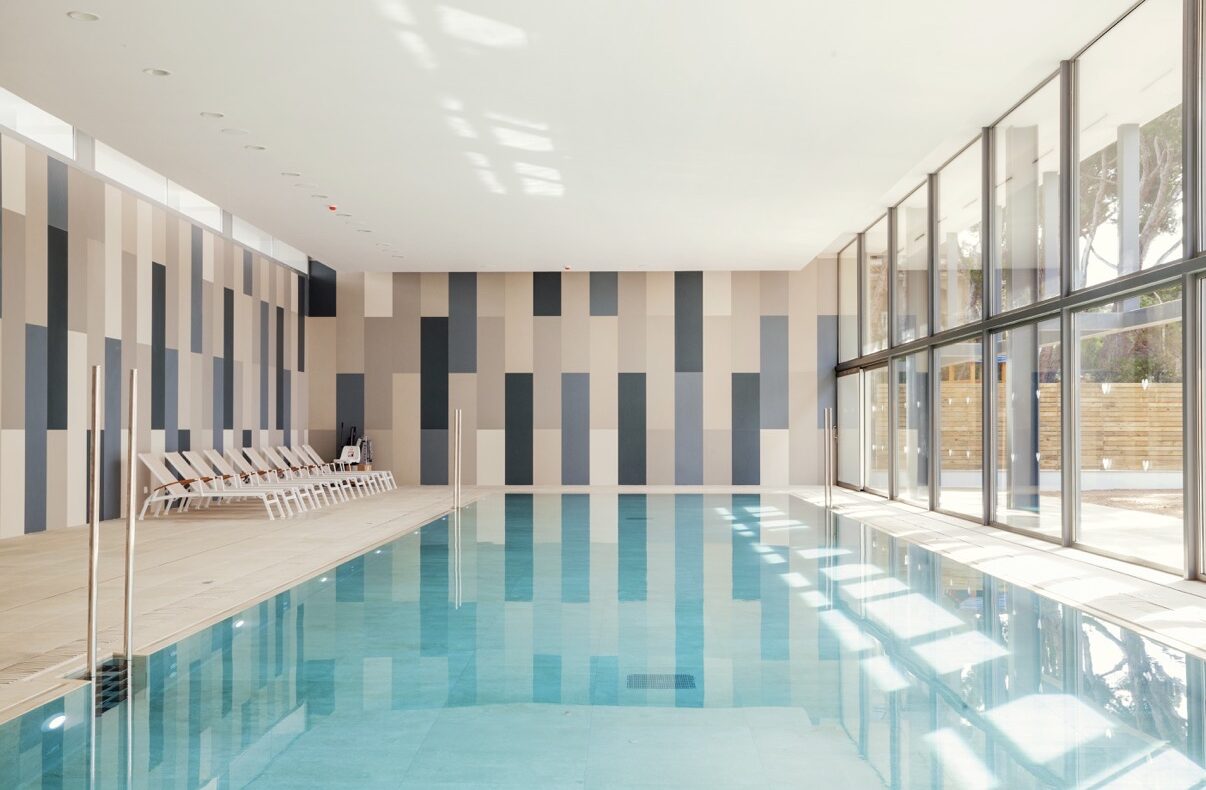 Spahotell med pool på Mallorca som är boende på träningsresan hos Nygren & Lind Resebyrå