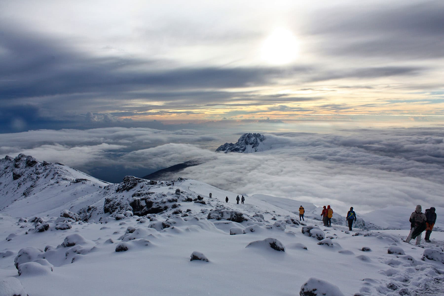 snötäckt Kilimanjaro