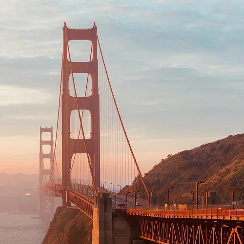 Den kända Golden gate bron i San Fransisco i USA
